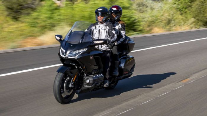 GL1800 Gold Wing Tour 2022